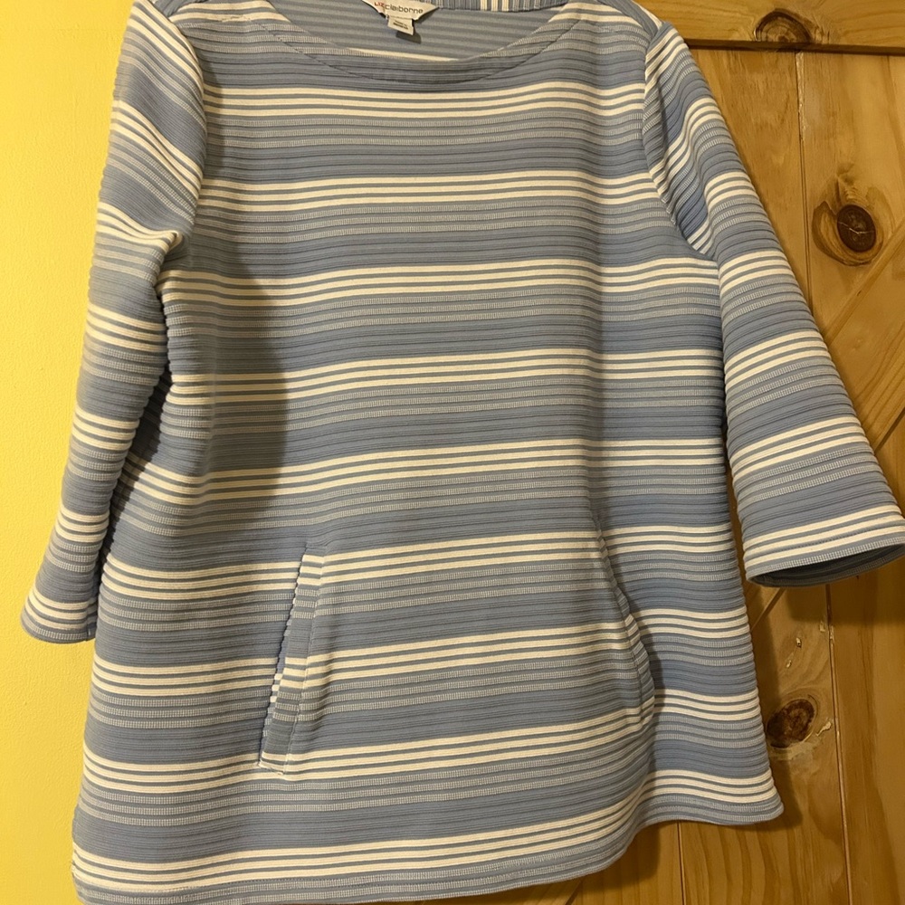 Liz Claiborne Blue and White Striped Top